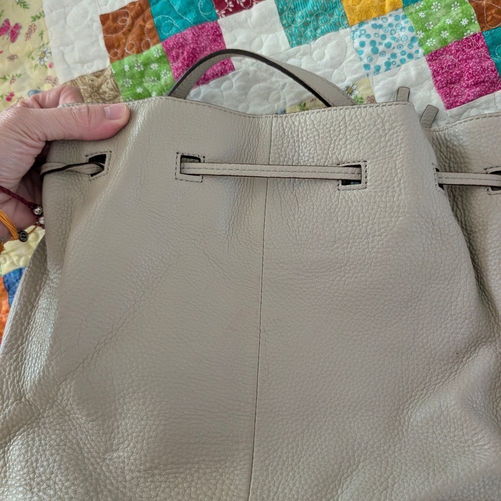 Kate Spade Light Gray Leather Shoulder Bag - Picture 4 of 5